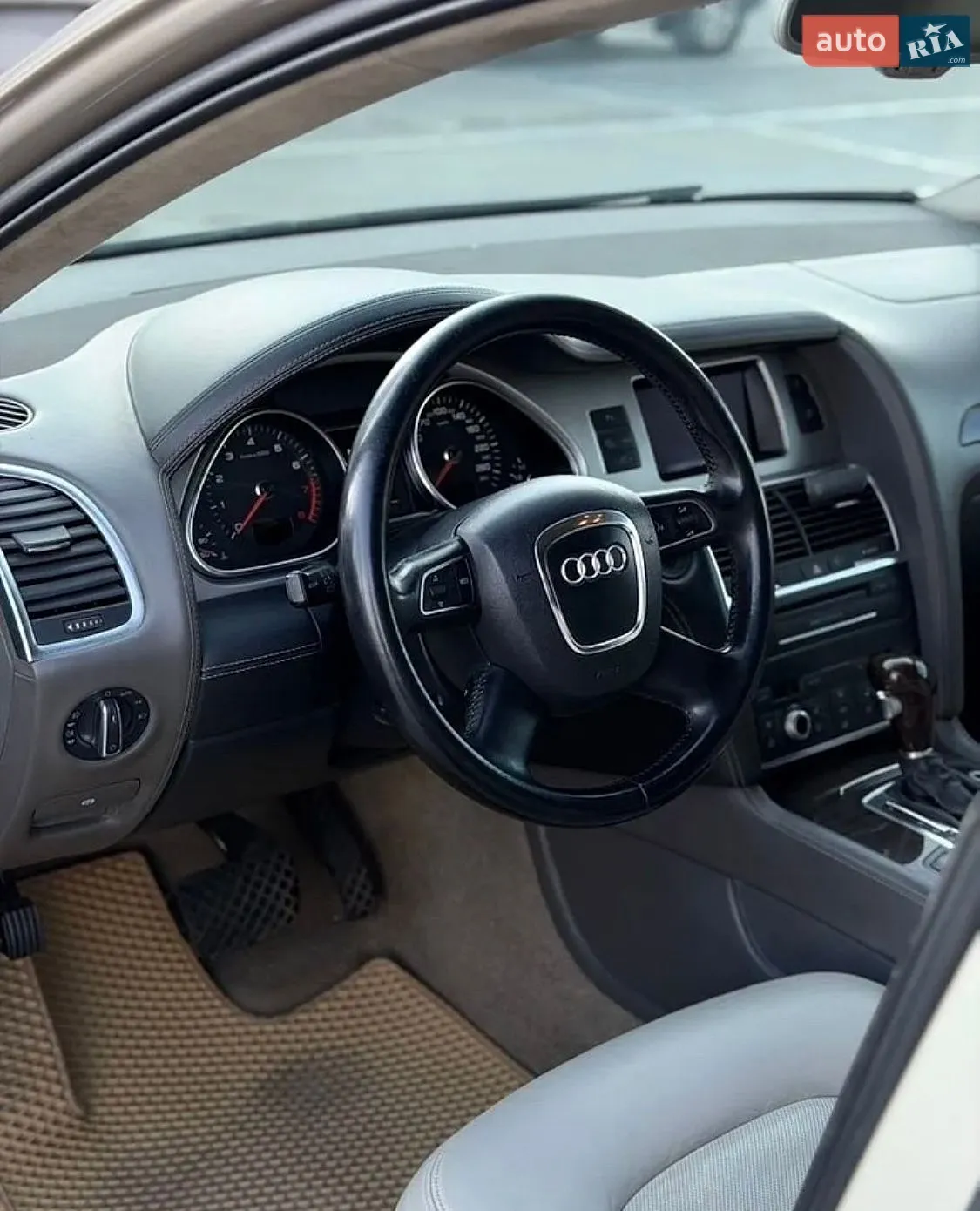 2010 Audi Q7 - мініатюра 12