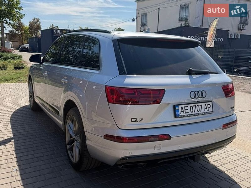 Позашляховик / Кросовер Audi Q7 2017 в Кривому Розі фото 3 Позашляховик / Кросовер Audi Q7 2017 в Кривому Розі