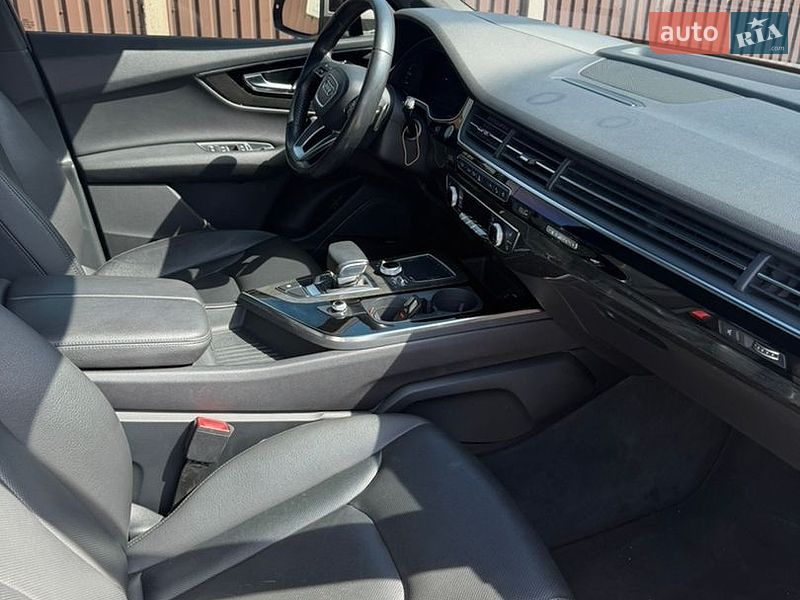 Позашляховик / Кросовер Audi Q7 2017 в Кривому Розі фото 7 Позашляховик / Кросовер Audi Q7 2017 в Кривому Розі