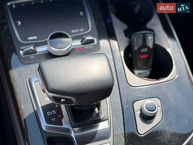 Позашляховик / Кросовер Audi Q7 2017 в Кривому Розі фото 18 Позашляховик / Кросовер Audi Q7 2017 в Кривому Розі