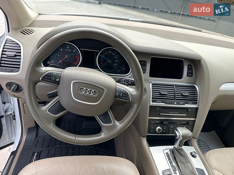 Внедорожник / Кроссовер Audi Q7 2015 в Дубно фото 19 Внедорожник / Кроссовер Audi Q7 2015 в Дубно