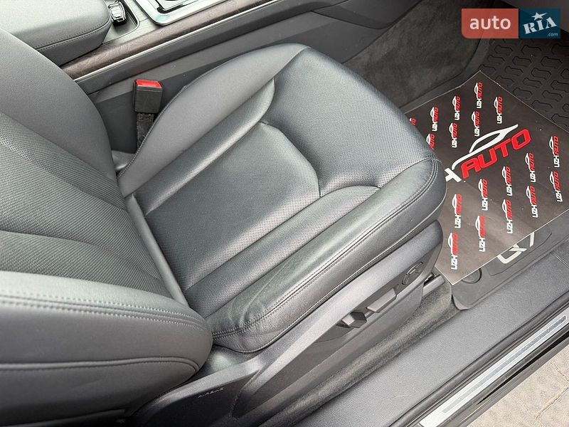 Позашляховик / Кросовер Audi Q7 2019 в Ужгороді