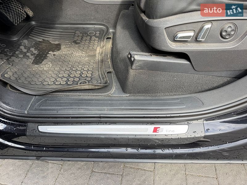 Позашляховик / Кросовер Audi Q7 2015 в Хусті