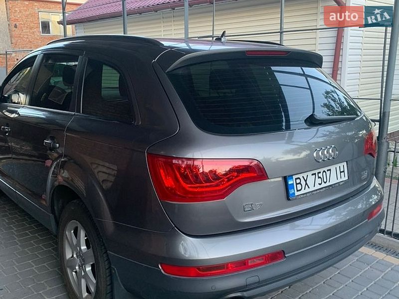 Позашляховик / Кросовер Audi Q7 2012 в Хмельницькому фото 7 Позашляховик / Кросовер Audi Q7 2012 в Хмельницькому