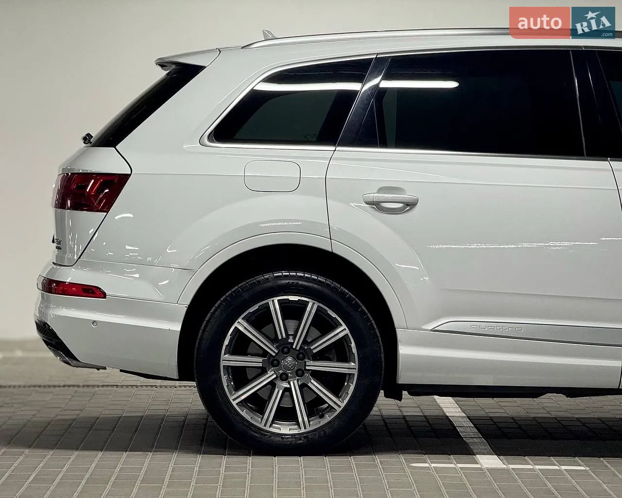 2017 Audi Q7 - мініатюра 13