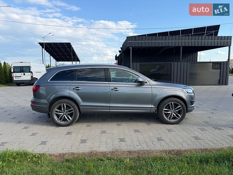 Audi Q7 2010