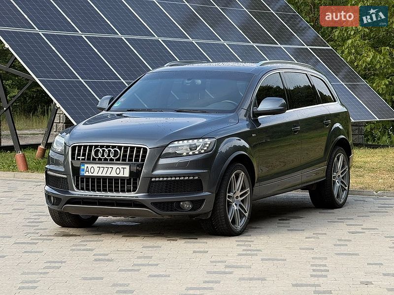 Внедорожник / Кроссовер Audi Q7 2014 в Тячеве
