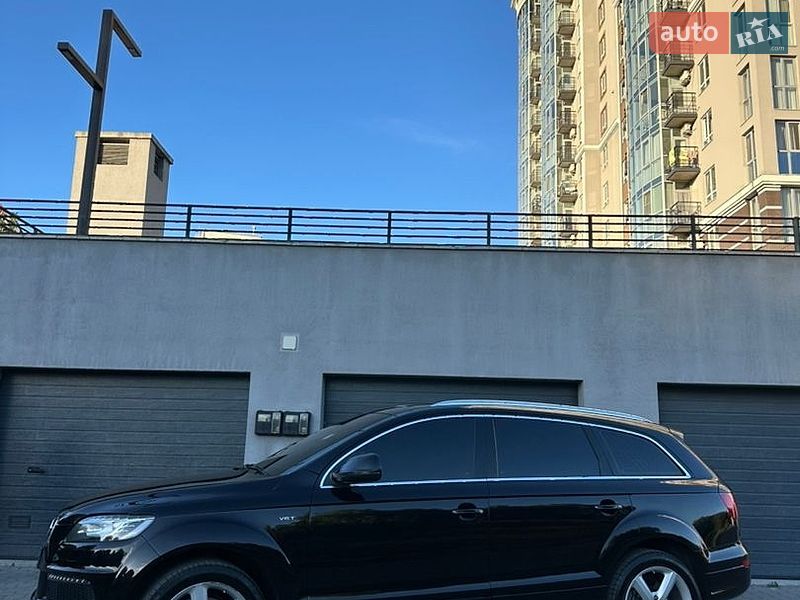 Позашляховик / Кросовер Audi Q7 2011 в Хмельницькому