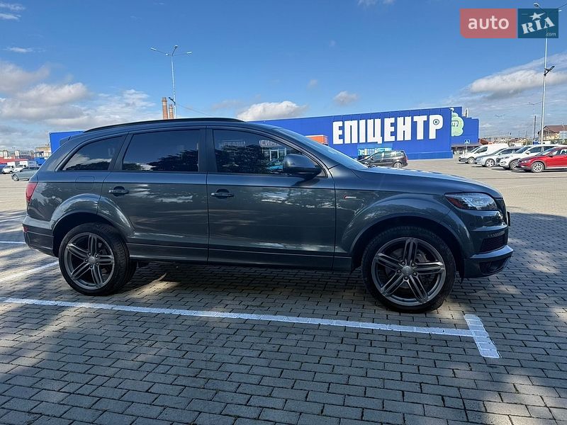 Внедорожник / Кроссовер Audi Q7 2015 в Тернополе