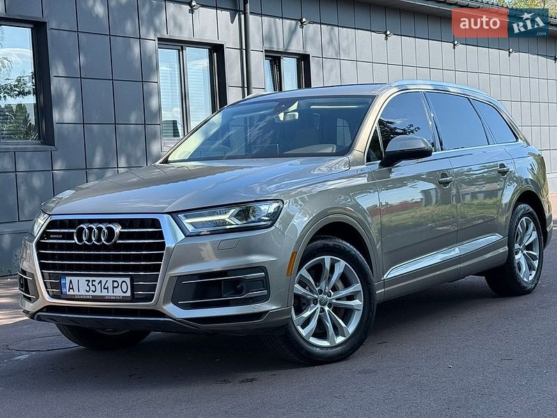 Внедорожник / Кроссовер Audi Q7 2016 в Киеве
