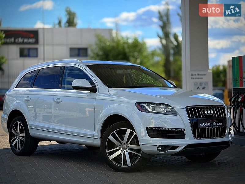 Позашляховик / Кросовер Audi Q7 2013 в Миколаєві