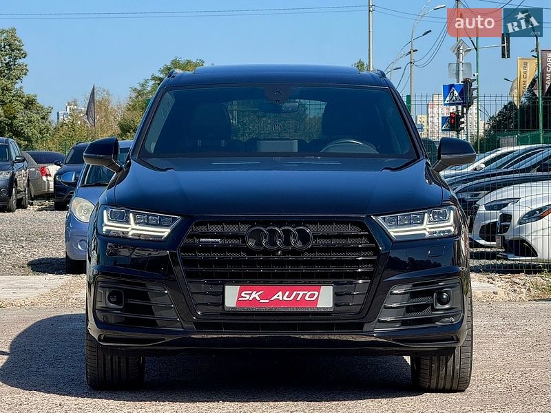 Внедорожник / Кроссовер Audi Q7 2018 в Киеве