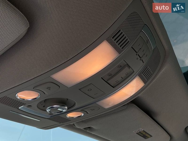 Позашляховик / Кросовер Audi Q7 2012 в Львові
