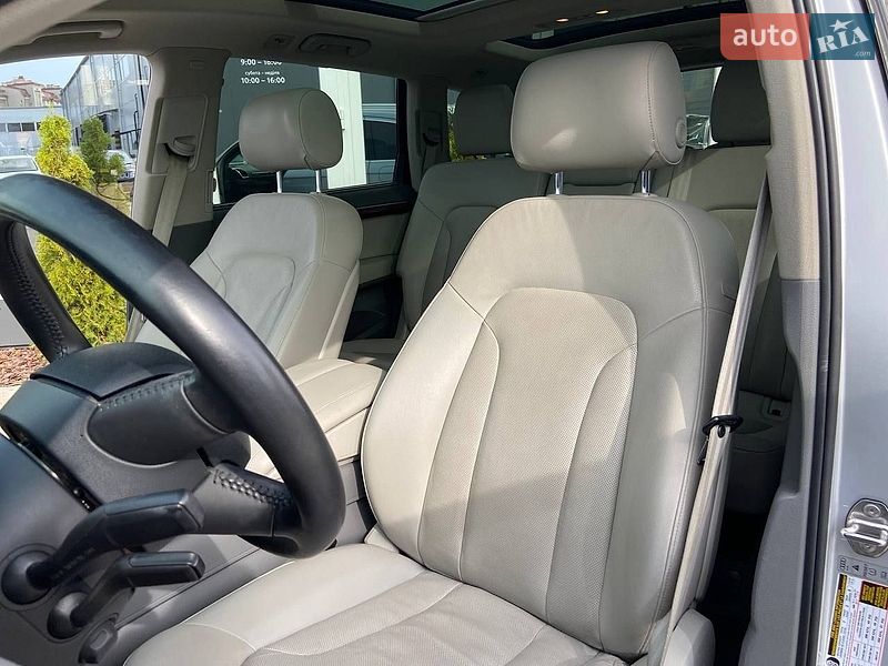Позашляховик / Кросовер Audi Q7 2012 в Львові