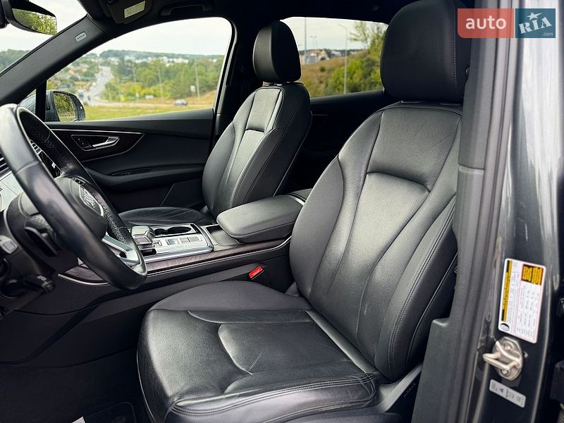 Внедорожник / Кроссовер Audi Q7 2021 в Тернополе