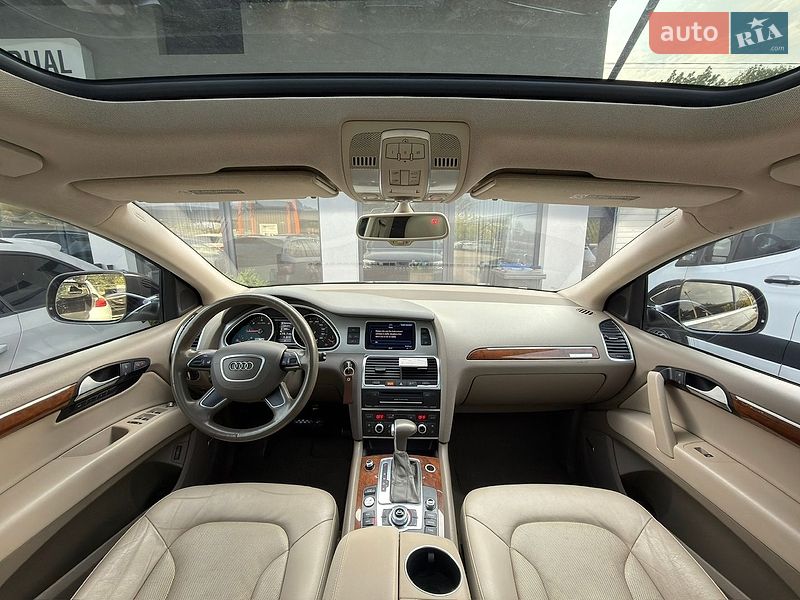 Позашляховик / Кросовер Audi Q7 2013 в Чернівцях фото 15 Позашляховик / Кросовер Audi Q7 2013 в Чернівцях