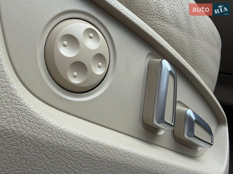 Позашляховик / Кросовер Audi Q7 2013 в Чернівцях фото 44 Позашляховик / Кросовер Audi Q7 2013 в Чернівцях