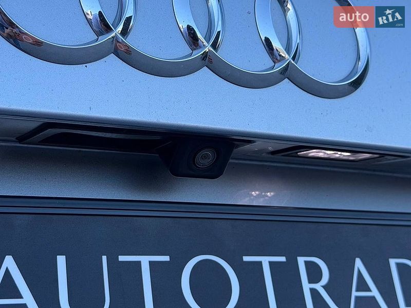Внедорожник / Кроссовер Audi Q7 2016 в Киеве