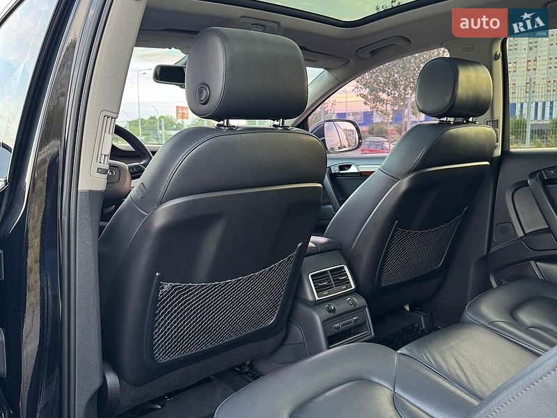 Позашляховик / Кросовер Audi Q7 2014 в Києві