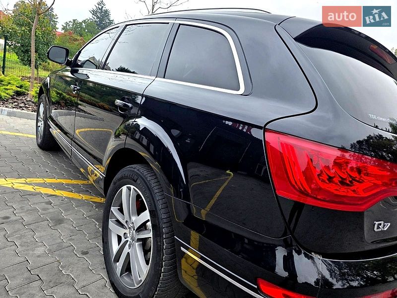 Позашляховик / Кросовер Audi Q7 2012 в Хмельницькому