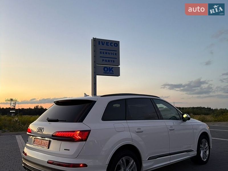 Внедорожник / Кроссовер Audi Q7 2022 в Львове