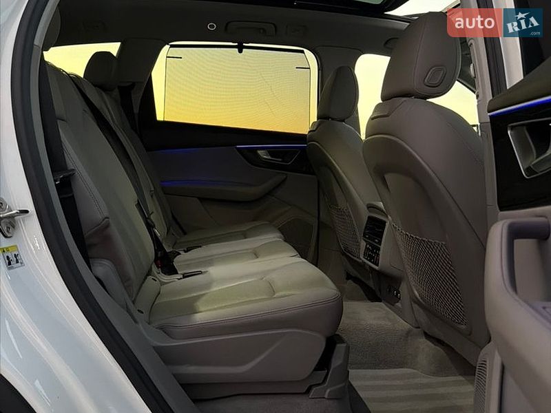 Внедорожник / Кроссовер Audi Q7 2022 в Львове