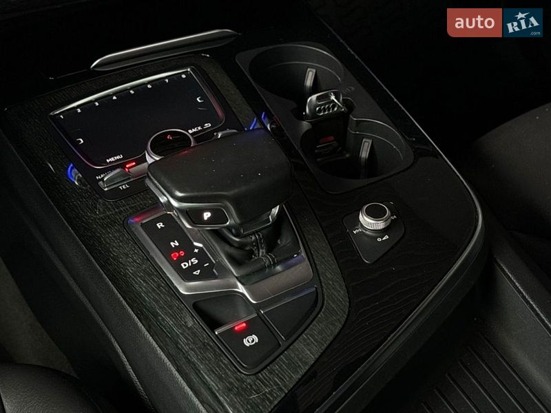Внедорожник / Кроссовер Audi Q7 2016 в Ивано-Франковске