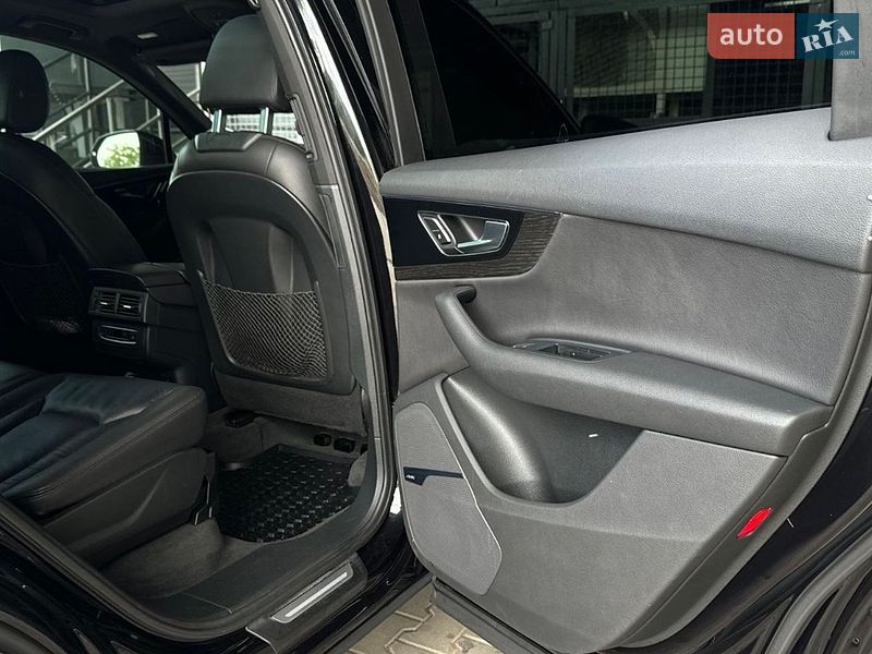 Внедорожник / Кроссовер Audi Q7 2016 в Ивано-Франковске