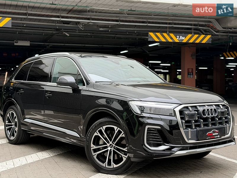 Позашляховик / Кросовер Audi Q7 2025 в Києві