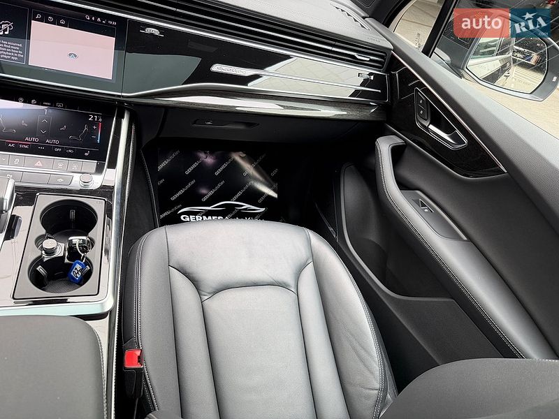 Позашляховик / Кросовер Audi Q7 2025 в Києві