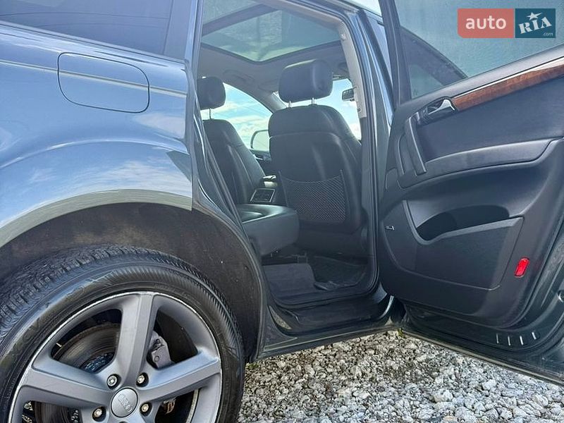 Позашляховик / Кросовер Audi Q7 2015 в Львові фото 27 Позашляховик / Кросовер Audi Q7 2015 в Львові