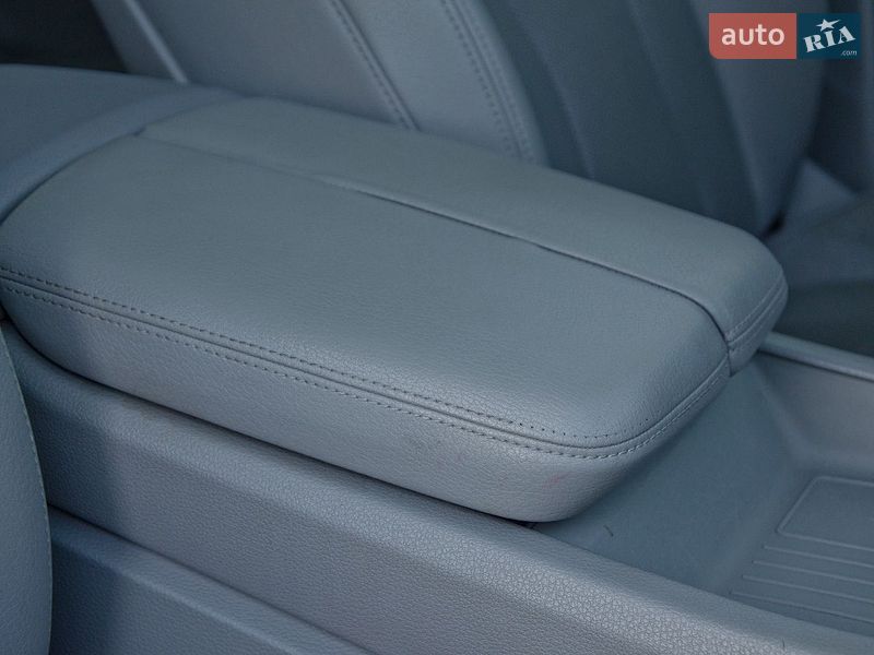 Позашляховик / Кросовер Audi Q7 2016 в Сарнах