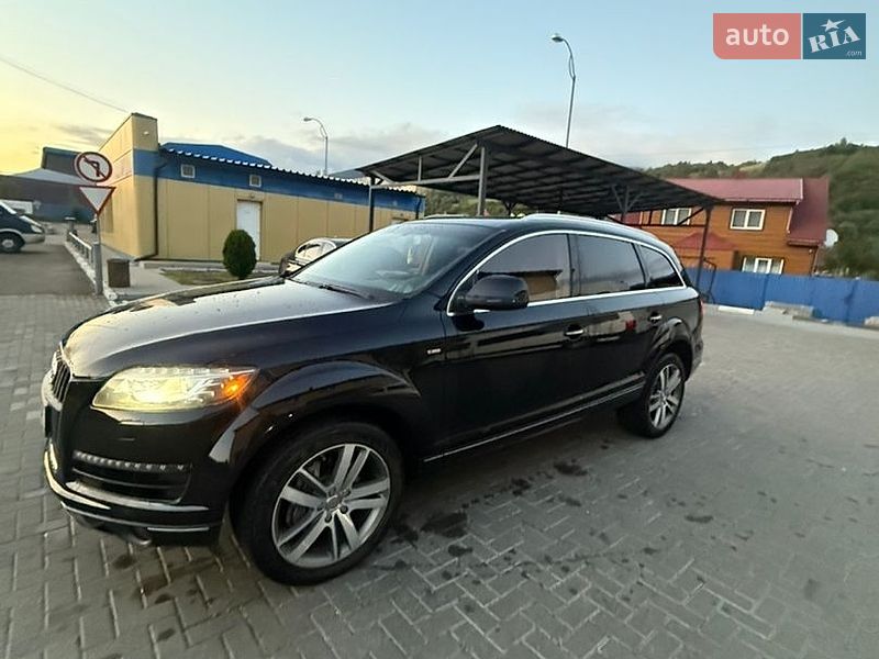Позашляховик / Кросовер Audi Q7 2012 в Міжгір'ї
