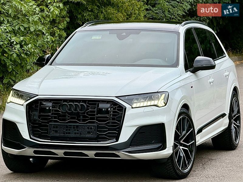 Audi Q7 2021
