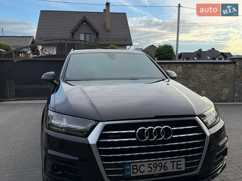 Audi Q7