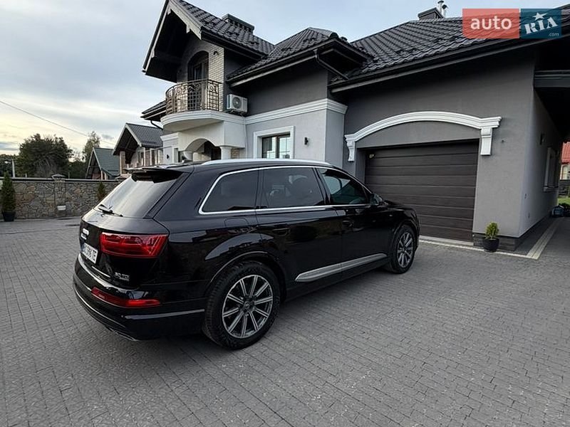 Позашляховик / Кросовер Audi Q7 2019 в Львові фото 11 Позашляховик / Кросовер Audi Q7 2019 в Львові