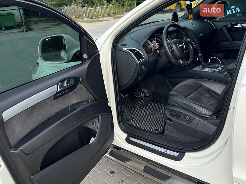 Позашляховик / Кросовер Audi Q7 2008 в Кам'янець-Подільському
