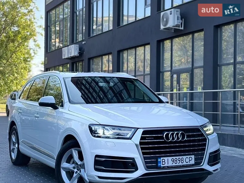 Audi Q7