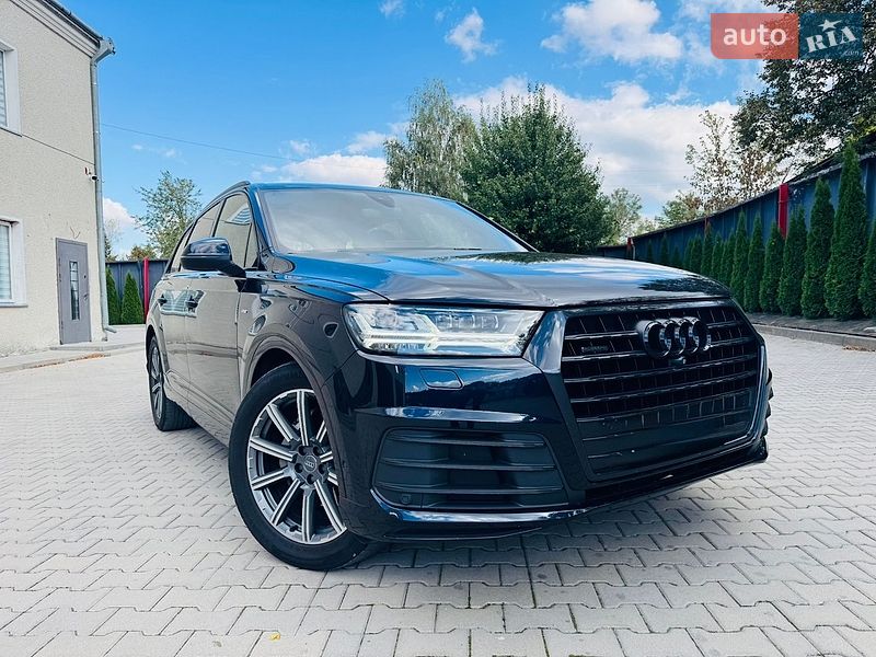 Внедорожник / Кроссовер Audi Q7 2017 в Тернополе