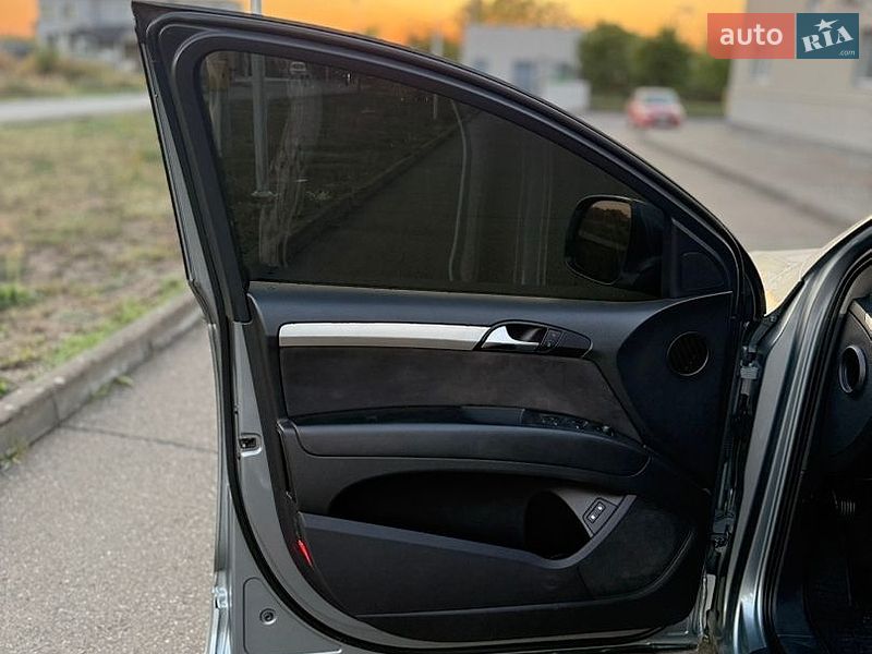 Внедорожник / Кроссовер Audi Q7 2006 в Виноградове