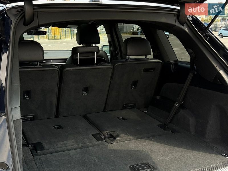 Позашляховик / Кросовер Audi Q7 2017 в Одесі