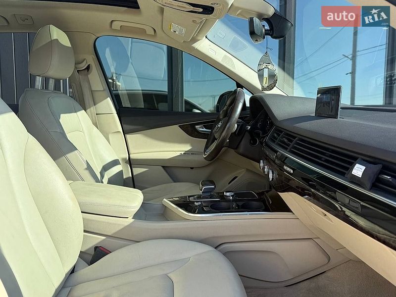 Внедорожник / Кроссовер Audi Q7 2019 в Львове