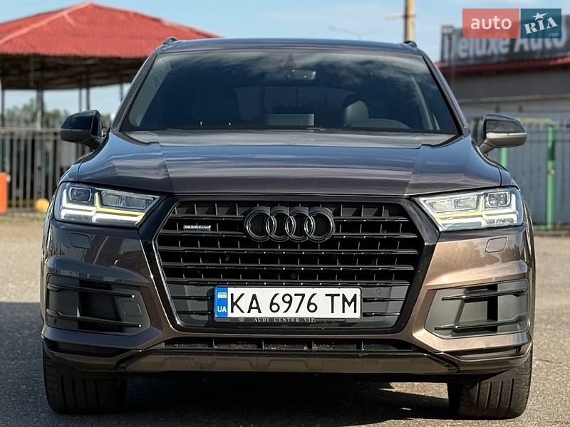 Внедорожник / Кроссовер Audi Q7 2016 в Киеве
