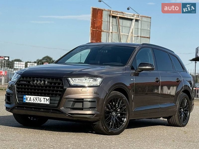 Внедорожник / Кроссовер Audi Q7 2016 в Киеве