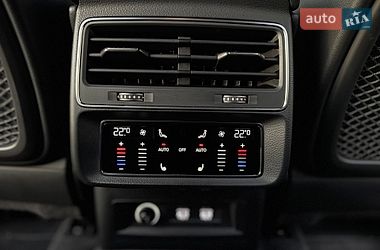 Внедорожник / Кроссовер Audi Q7 2020 в Мукачево