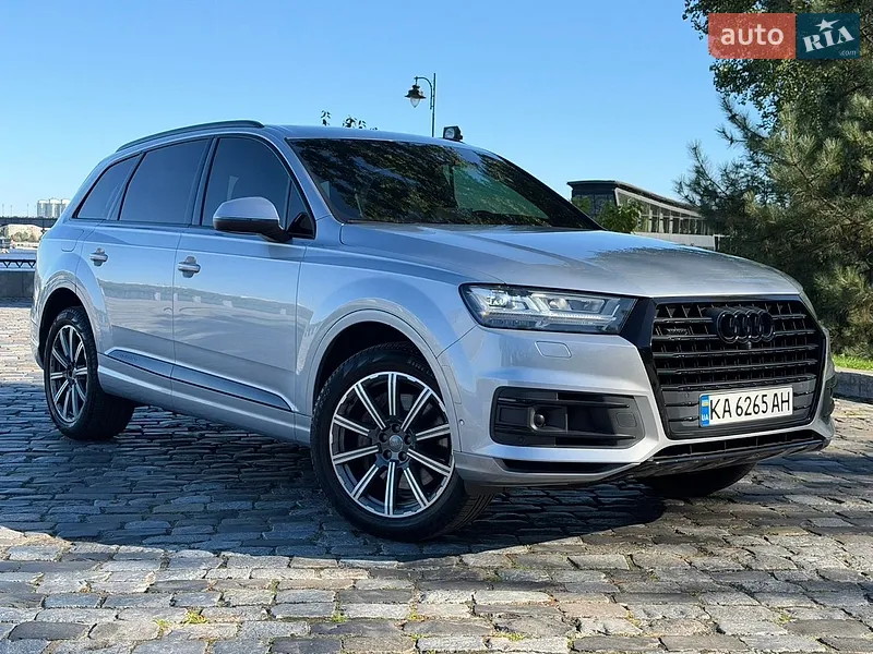 Audi Q7