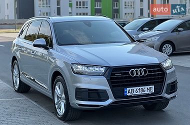 Позашляховик / Кросовер Audi Q7 2018 в Вінниці