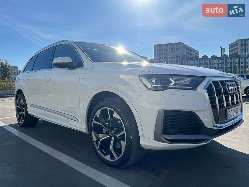 Внедорожник / Кроссовер Audi Q7 2019 в Львове фото 2 Внедорожник / Кроссовер Audi Q7 2019 в Львове