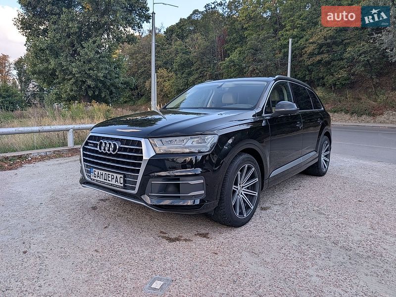 Audi Q7 2016