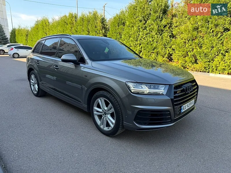 Audi Q7